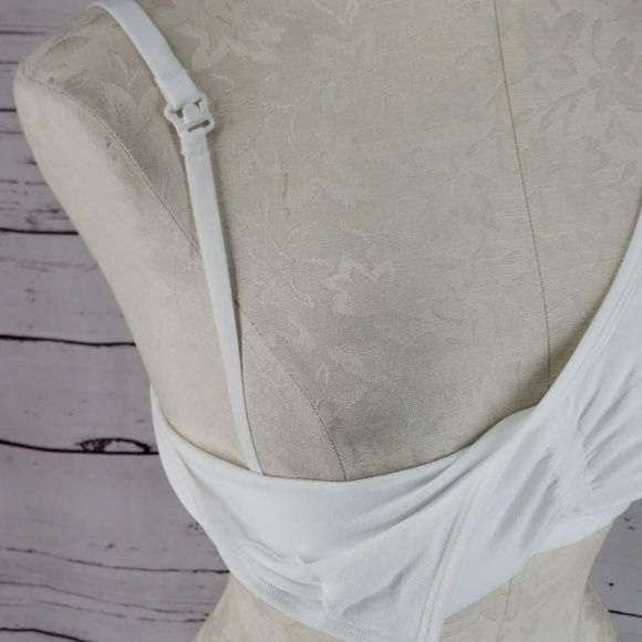 Under Control White Super Soft Nursing Maternity  Bra Size‎ Large - Picture 6 of 6